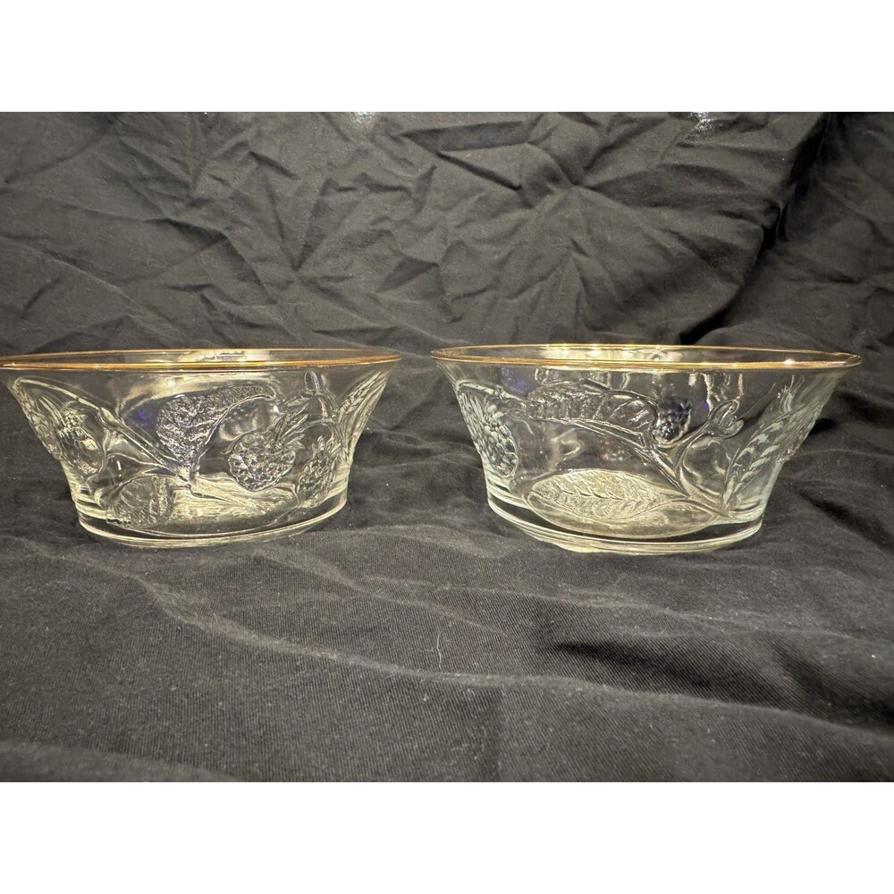 Vintage Arcopol France Glass Berry Bowl w Gold Rim & Embossed Berry Pattern Bow